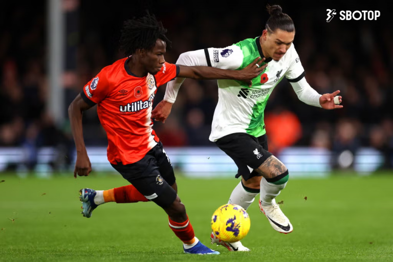 SBOTOP Liverpool Melawan Di Babak 2 dan Menang Terhadap Luton - 1