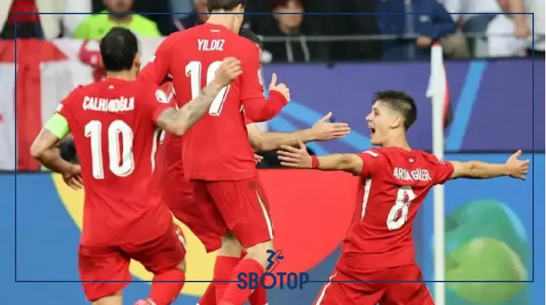 SBOTOP: Gol Spektakuler Arda Guler Bawa Turki Menang 3-1 atas Georgia