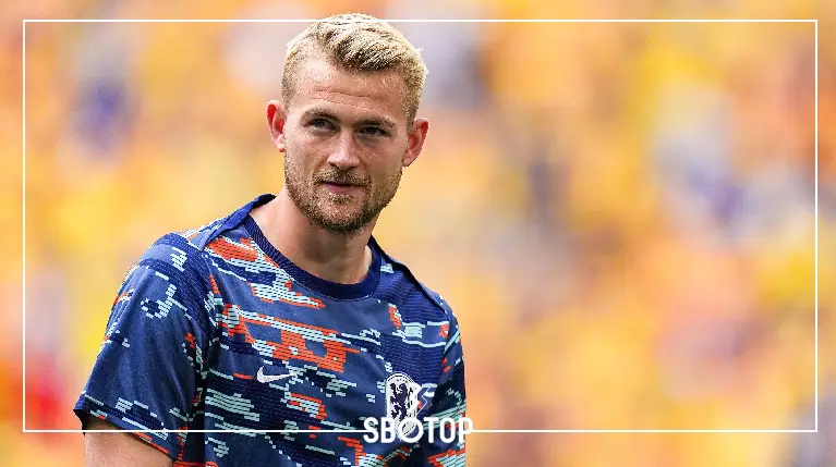 SBOTOP: Matthijs de Ligt Ingin Bergabung dengan Manchester United, Jurgen Klopp Tolak Tawaran USMNT - Berita Terkini