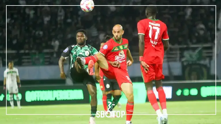 SBOTOP BRI Liga 1: Paul Munster Lega Persebaya Raih Kemenangan Tipis Atas PSS Berkat Penalti