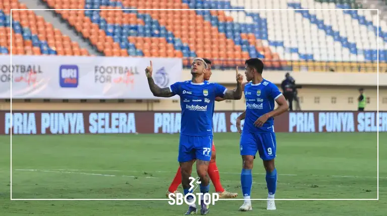 SBOTOP Reaksi Bojan Hodak Usai Kemenangan Persib atas Persebaya: Meski Banyak Pemain Absen | Tim Tampil Gemilang