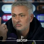 SBOTOP : Bos Fenerbahce dijatuhi larangan bermain empat pertandingan